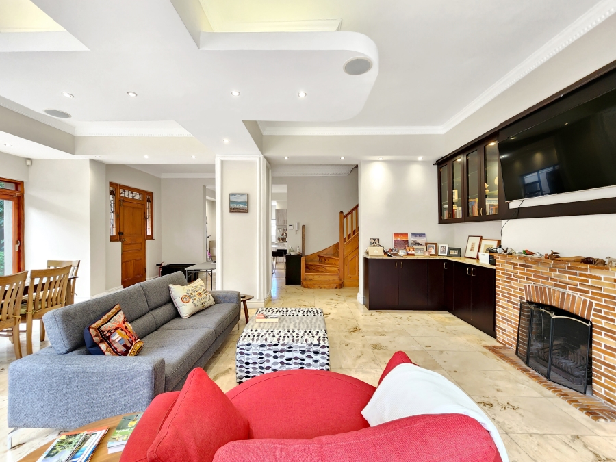 4 Bedroom Property for Sale in Rondebosch Western Cape